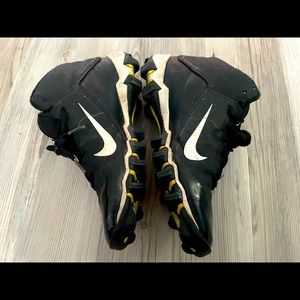 Boys football cleats size 2